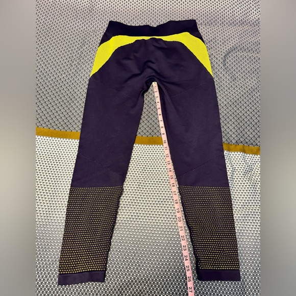 Fabletics x Demi Lovato Purple/Yellow Leggings Size XL - Picture 6 of 10